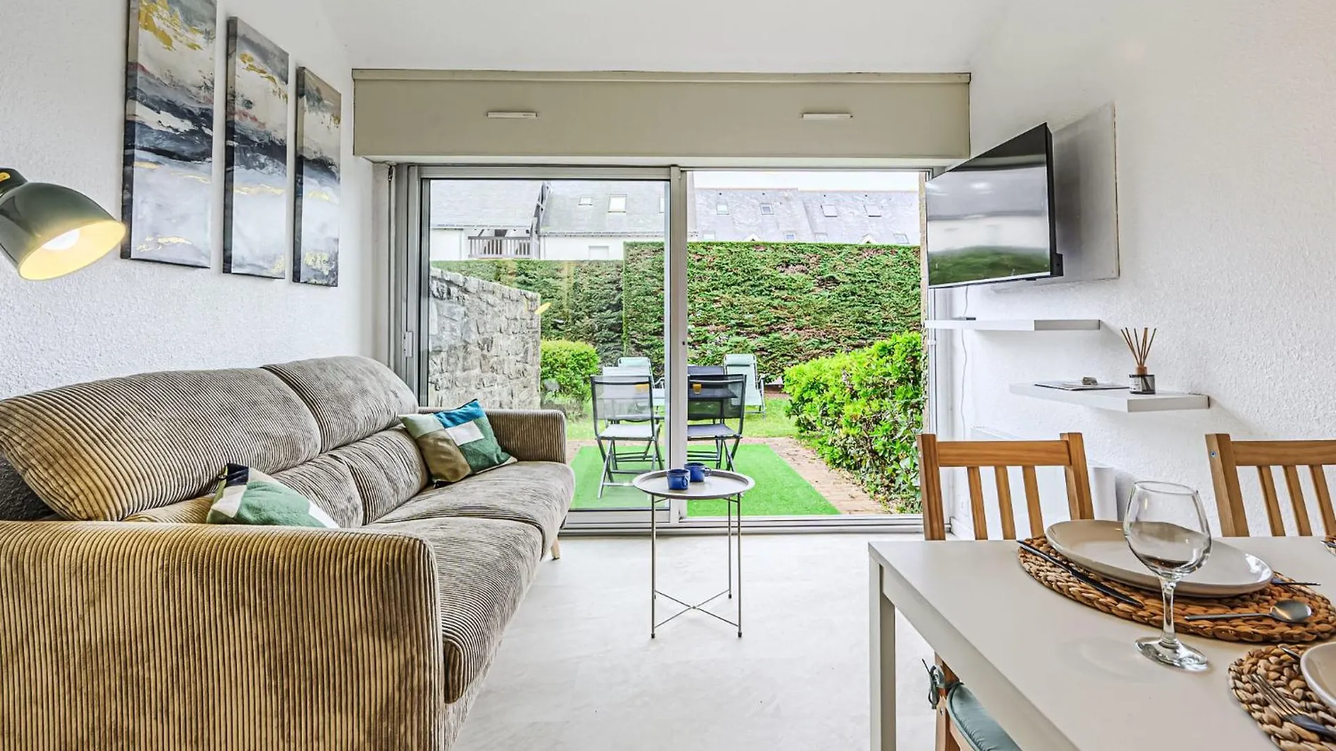 Apartment Maison Port En Dro-10 By Interhome Carnac